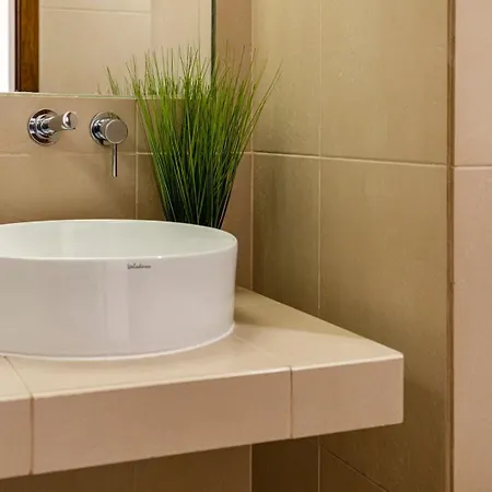 Tac - Salgados Prime Pool Guia (Faro)